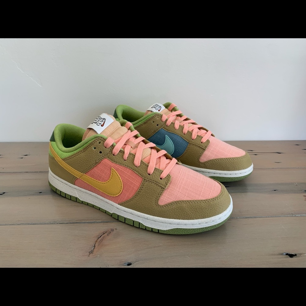 Dunk low Sun club size 10